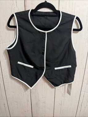 NWT Yozy Black and White Vest